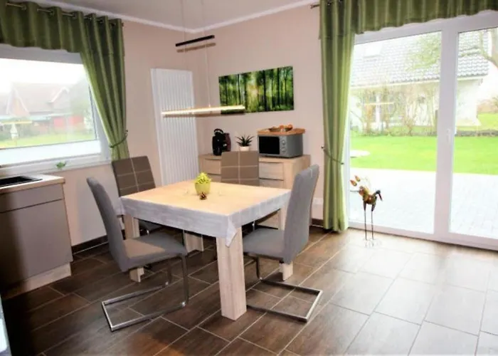 別荘 Haus Am Wasser